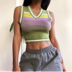 NWT Urban Outfitters Women's Randi Shrunken Sweater Vest in Green Stripe Size S